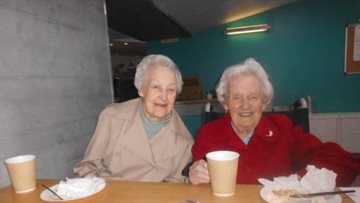 Ashton-under-Lyne care home Residents enjoy winter garden centre visit